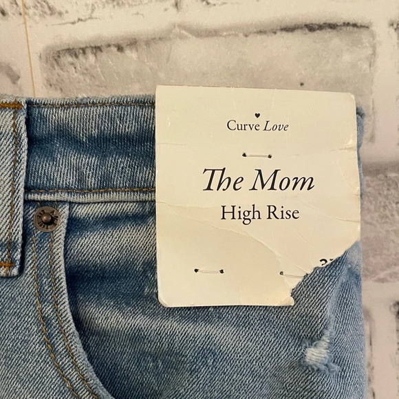 NWT! Abercrombie & Fitch Curve Love high rise Mom jeans 37/24 - Picture 6 of 9